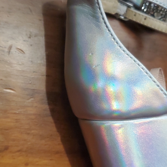 Betsey Johnson Sz 6M Silver - Picture 7 of 8